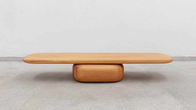 Solida Table
