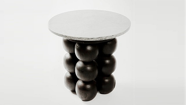 Marble and black wood Totem