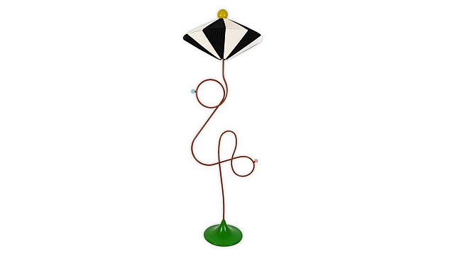 Loop Floor Lamp 02