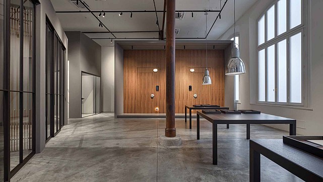 Lualdi Showroom