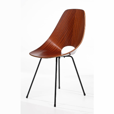 Medea 1905 is pleased to announce the return of the iconic chair