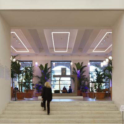 Artemide lights up Caff&egrave; Triennale