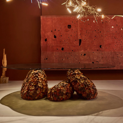 Nilufar presents Ex Terrā, highlighting the dichotomy between humans and nature