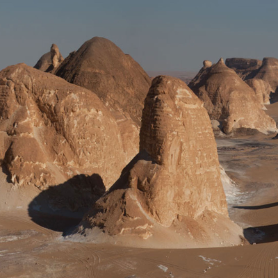 'Al-Ṣaḥrāʾ-al-Bayḍāʾ-(The-white-desert)-from-Silsila-series