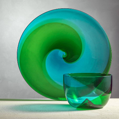 Le Stanze del Vetro proposes dual exhibitions as Venini turns 100