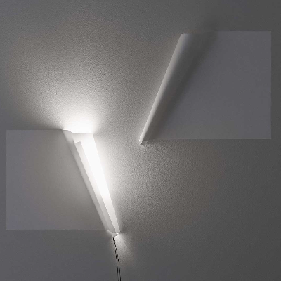 David Groppi's Pagina tells a story through paper-filtered light