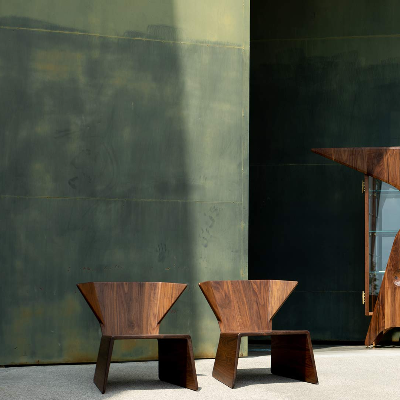 Design, dance, and sculpture dictate Simon Hamui and Edgar Orlaineta&rsquo;s furniture