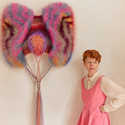 Signe Emdal unveils a &lsquo;Fantasia&rsquo; woven with threads at Galerie Maria Wettergren