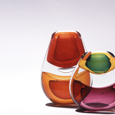 Jamie Harris&rsquo;s sculptures capture a fluid &lsquo;Infusion&rsquo; of colour and light into glass