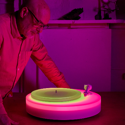 Turning sound into sculpture, Brian Eno fuses art and technology with 'Turntable II'