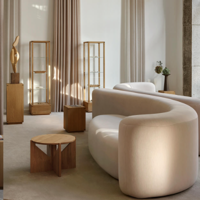 Framing craft and refinement in the AKVA Jewellery Showroom by Kristina Dam Studio
