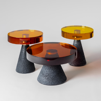 Draga & Aurel extends the Transparency Matters collection with clear, sleek tables