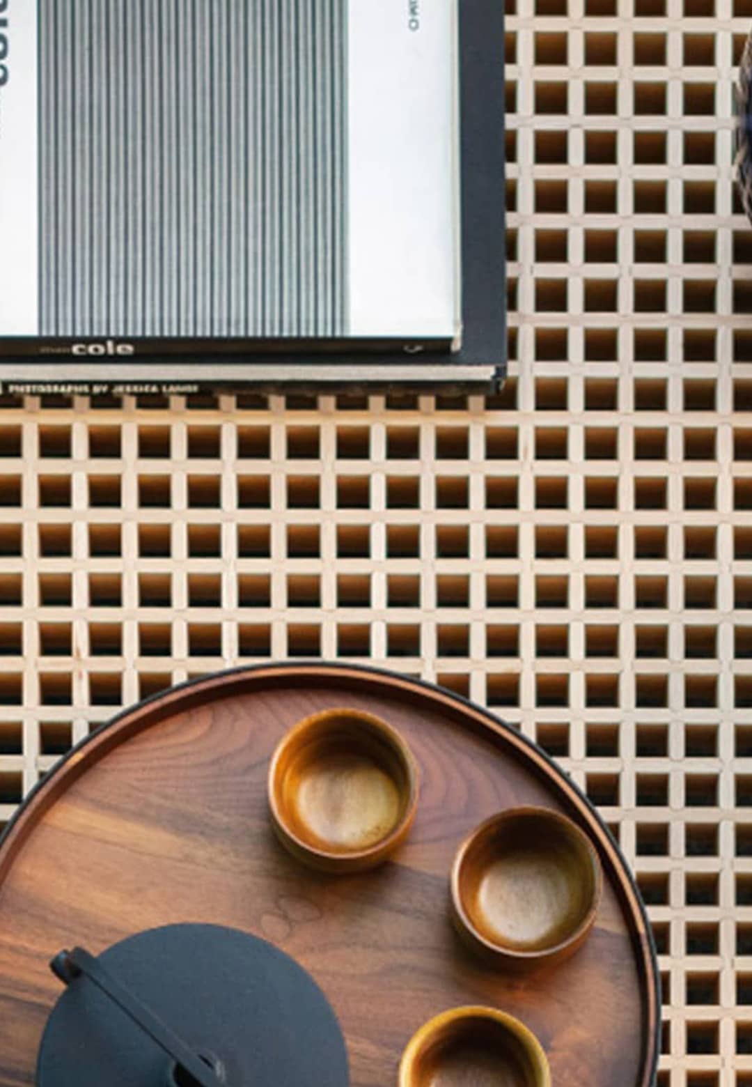 Poltrona Frau wins the Wallpaper* Design Awards 2021 with Kyoto table by Gianfranco Frattini