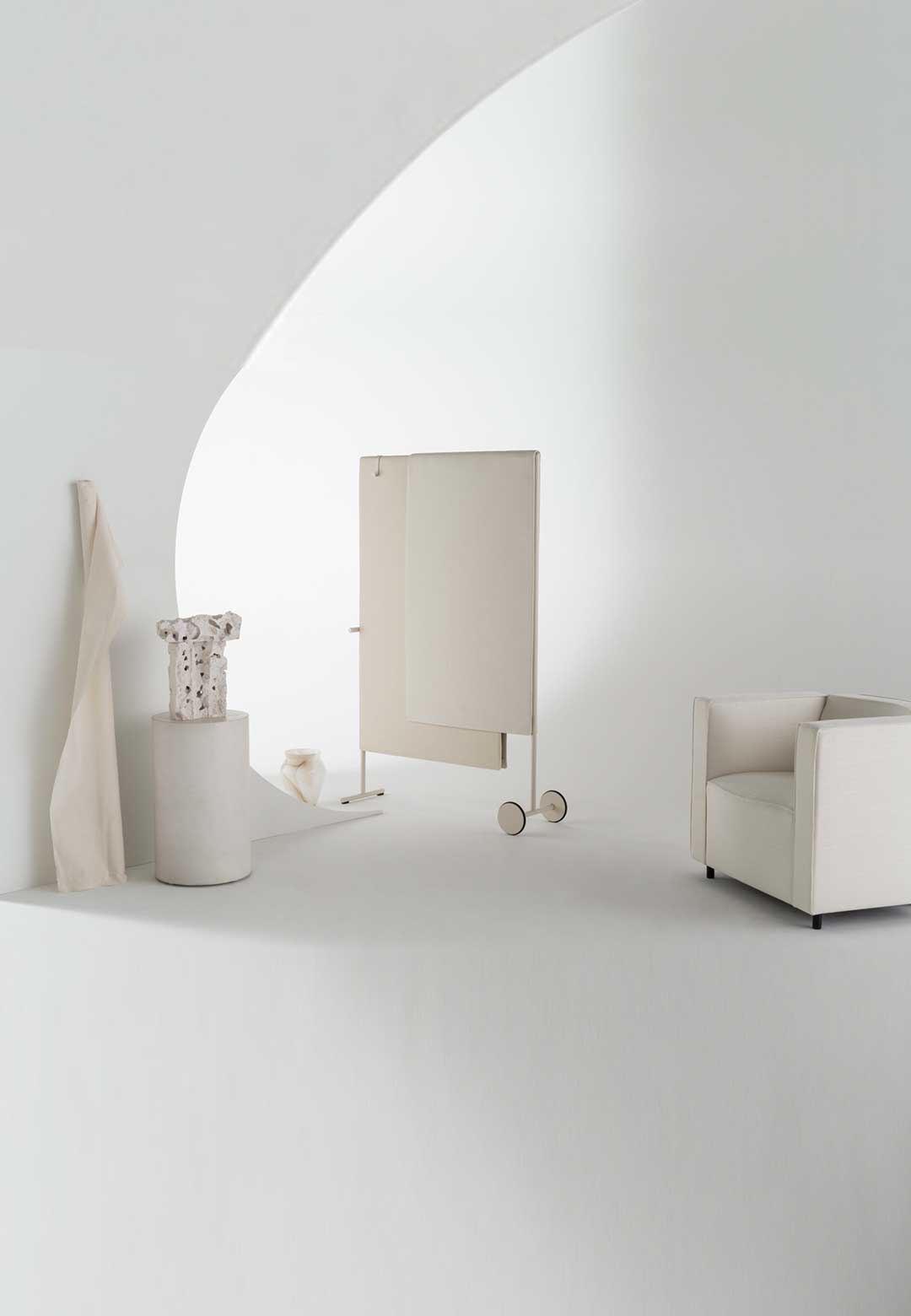 &lsquo;Thelma & Pauline&rsquo; by Pauline Deltour reimagines modern workspaces