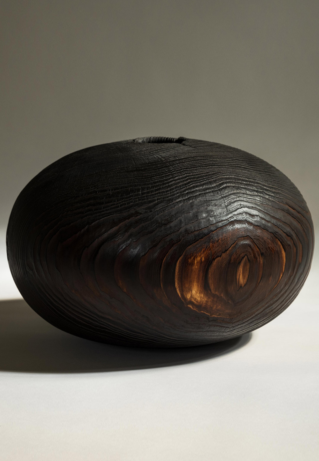 Gallery 57&rsquo;s 'Surface edge shadow' illuminates the harmony in contrasts