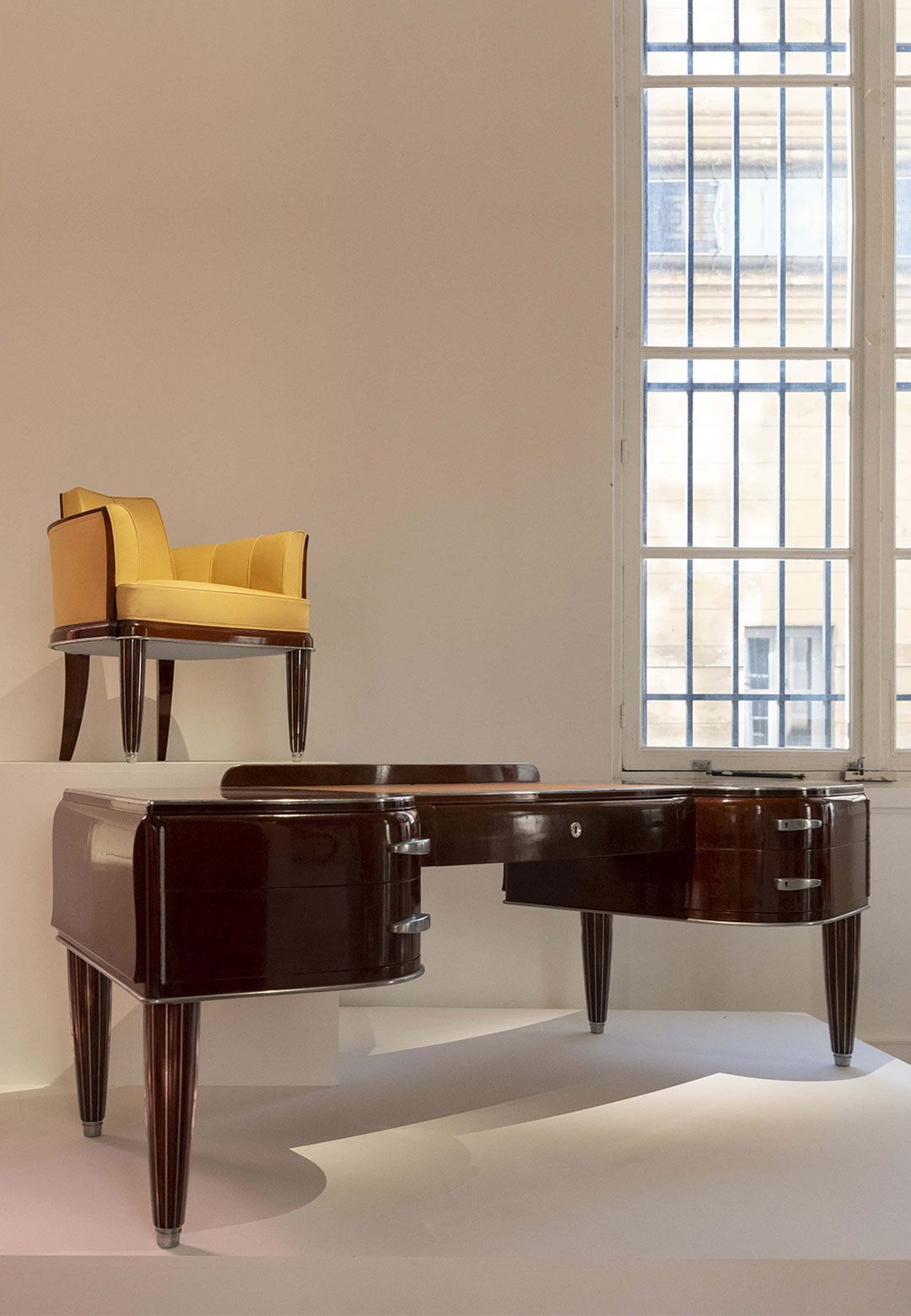 Mobilier National x Vincent Darre&rsquo;s mise en scene highlights French Art Deco in Le Chic!