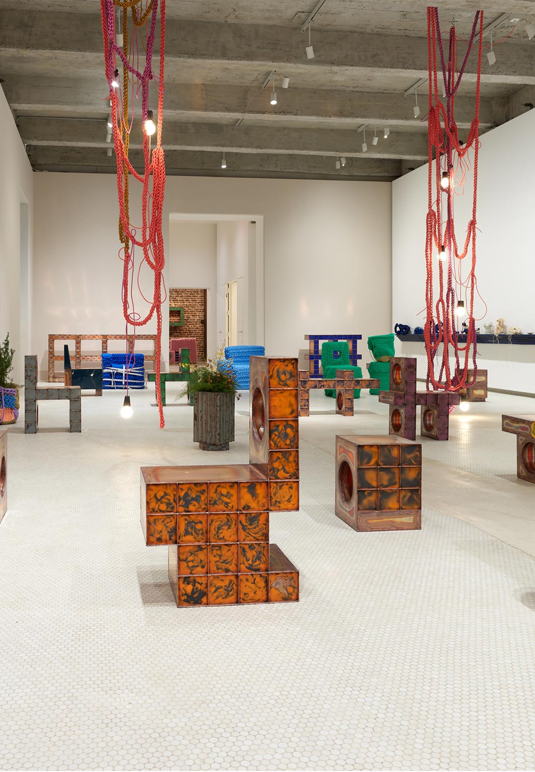 S94D presents Kwangho Lee's &lsquo;Infinite Expansion&rsquo; of materiality and techniques