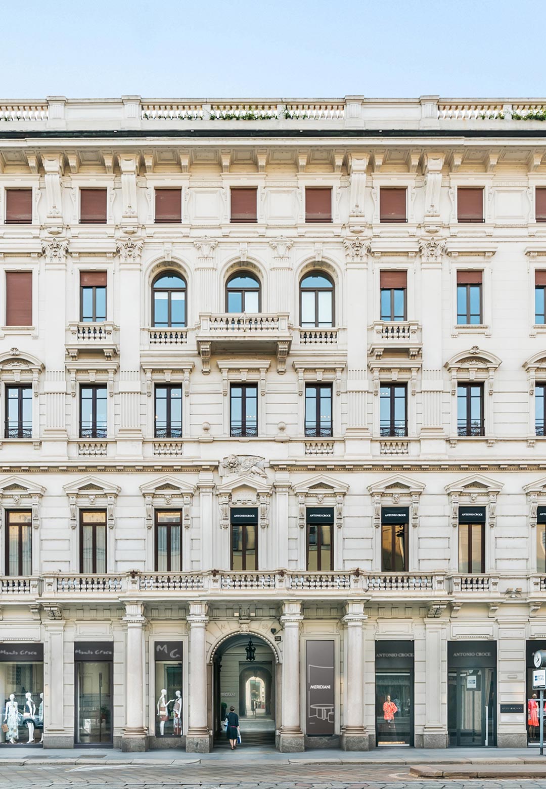 Meridiani unveils new store at Via Manzoni 38, Milan during Salone del Mobile 2023