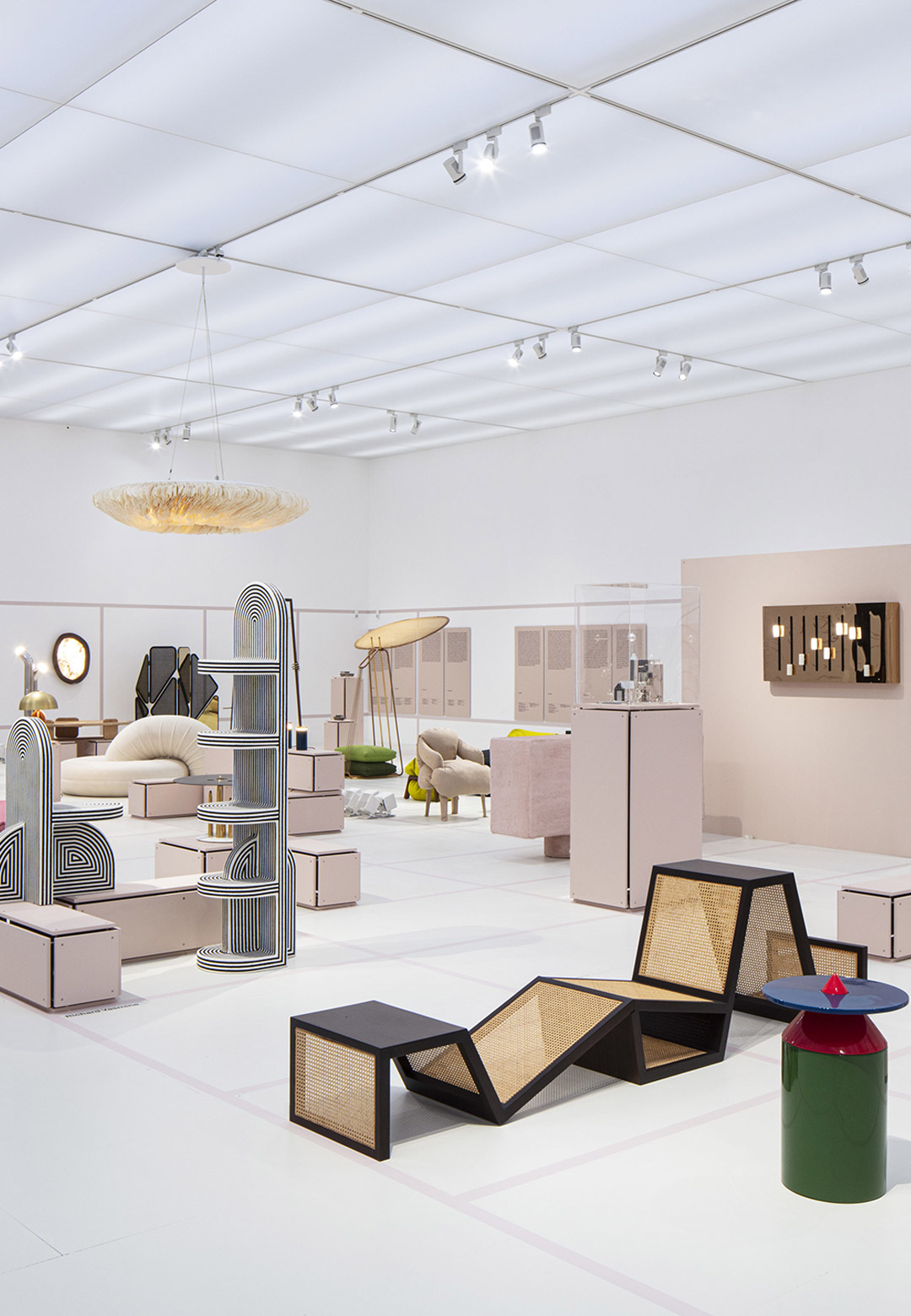 mudac traces Lebanon&rsquo;s artistic turmoil in &lsquo;Beirut. The Eras of Design&rsquo;