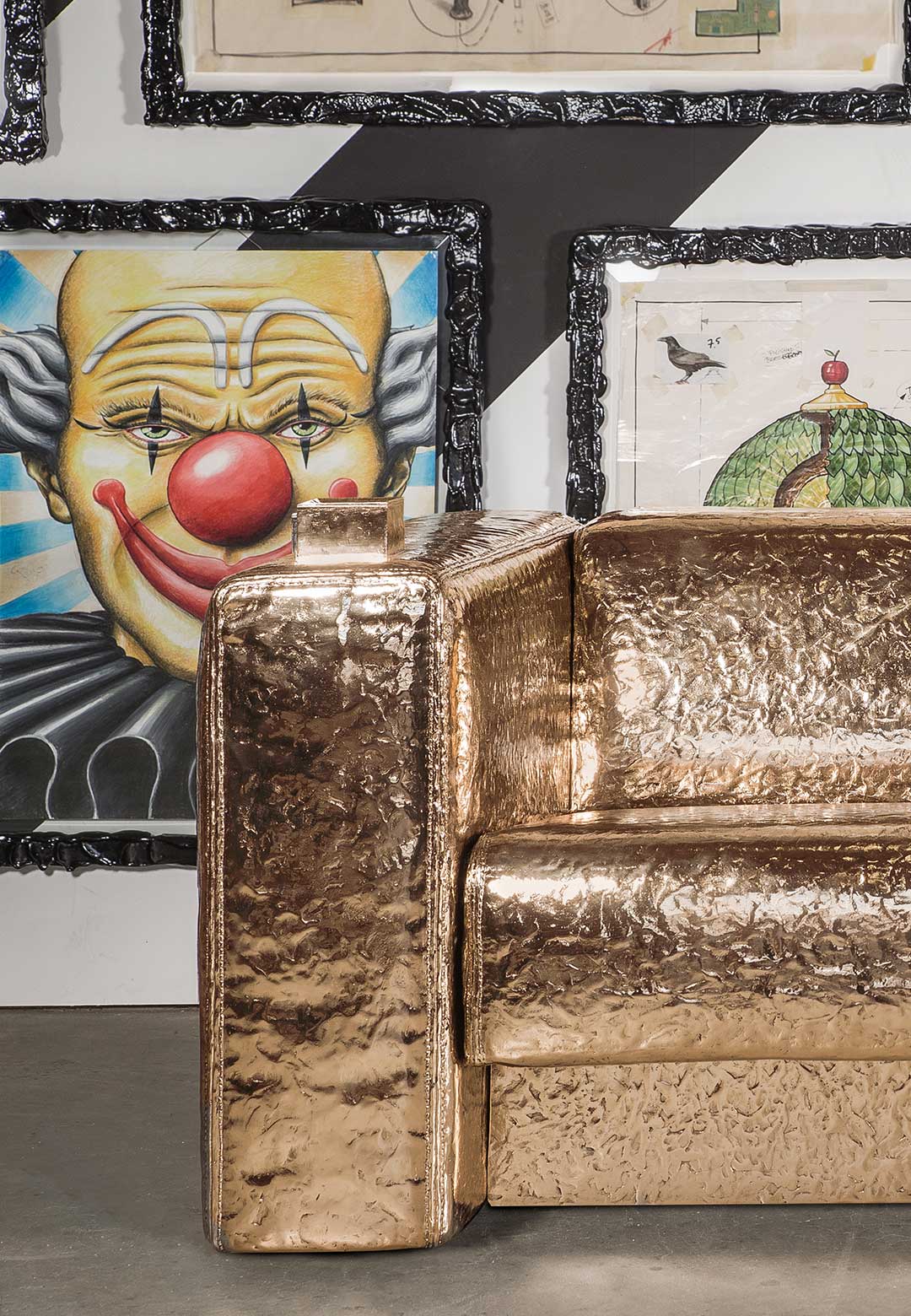 Studio Job&rsquo;s functional sculpture at ArtZuid Amsterdam asks you to 'Bring Yourself'