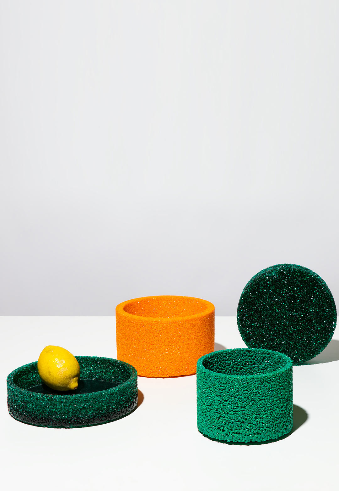 Alissa Volchkova&rsquo;s &lsquo;Sand Crack Frost&rsquo; shatters the boundaries of glassware