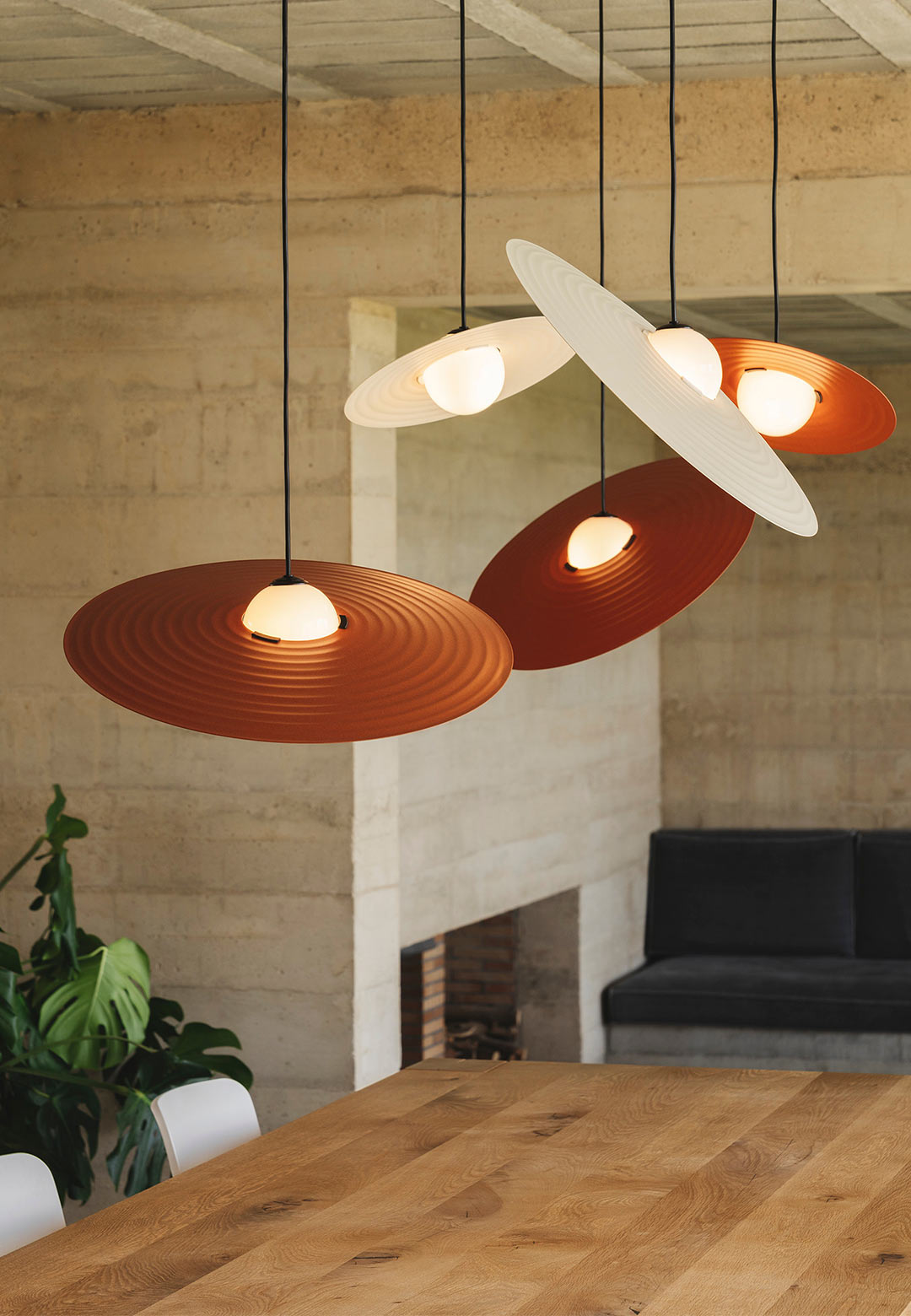 Milan Iluminci&oacute;n and Jordi Pla conceive a &lsquo;Symphony&rsquo; of sleek lighting designs
