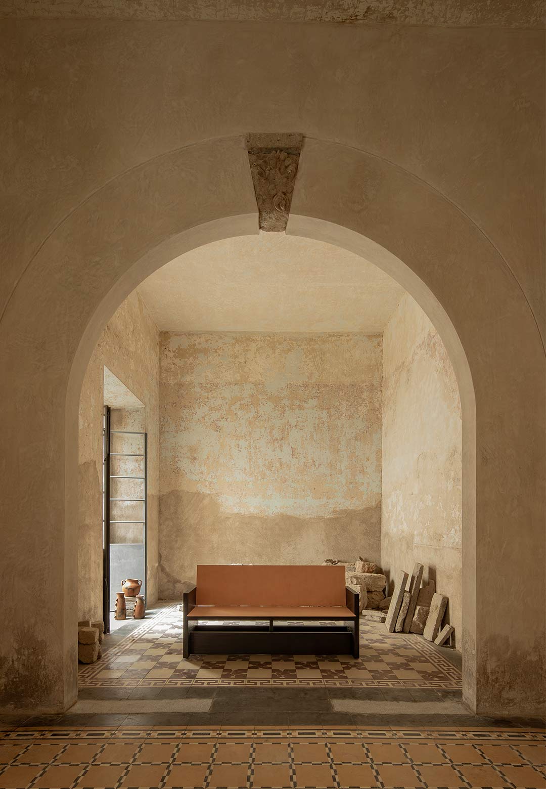 Harmony in simplicity infuses the artisanal narrative of Christian Vivanco's &lsquo;Clavijero&rsquo;