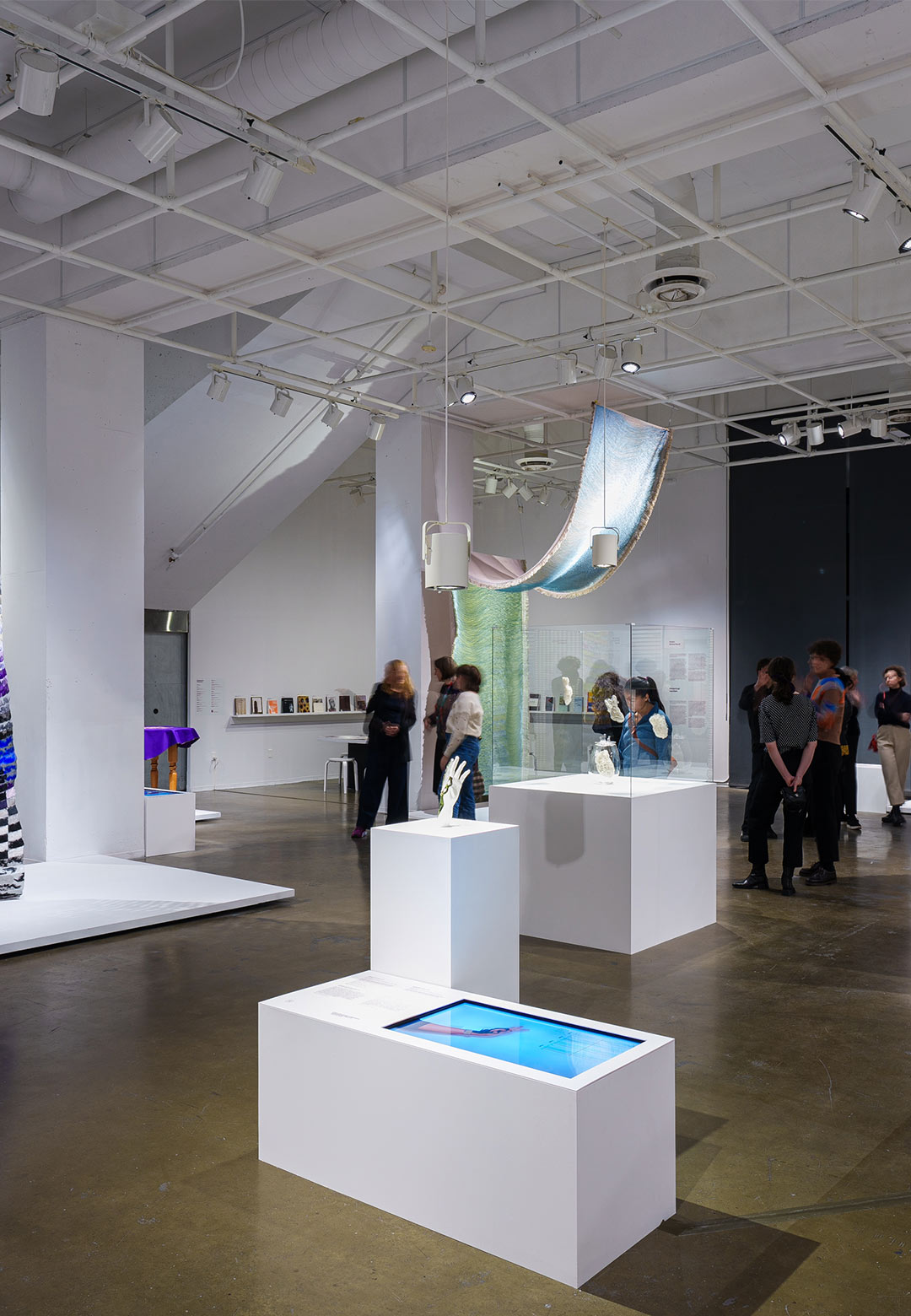UQAM calls upon 23 women designers to define &lsquo;Textile Design Now&rsquo;