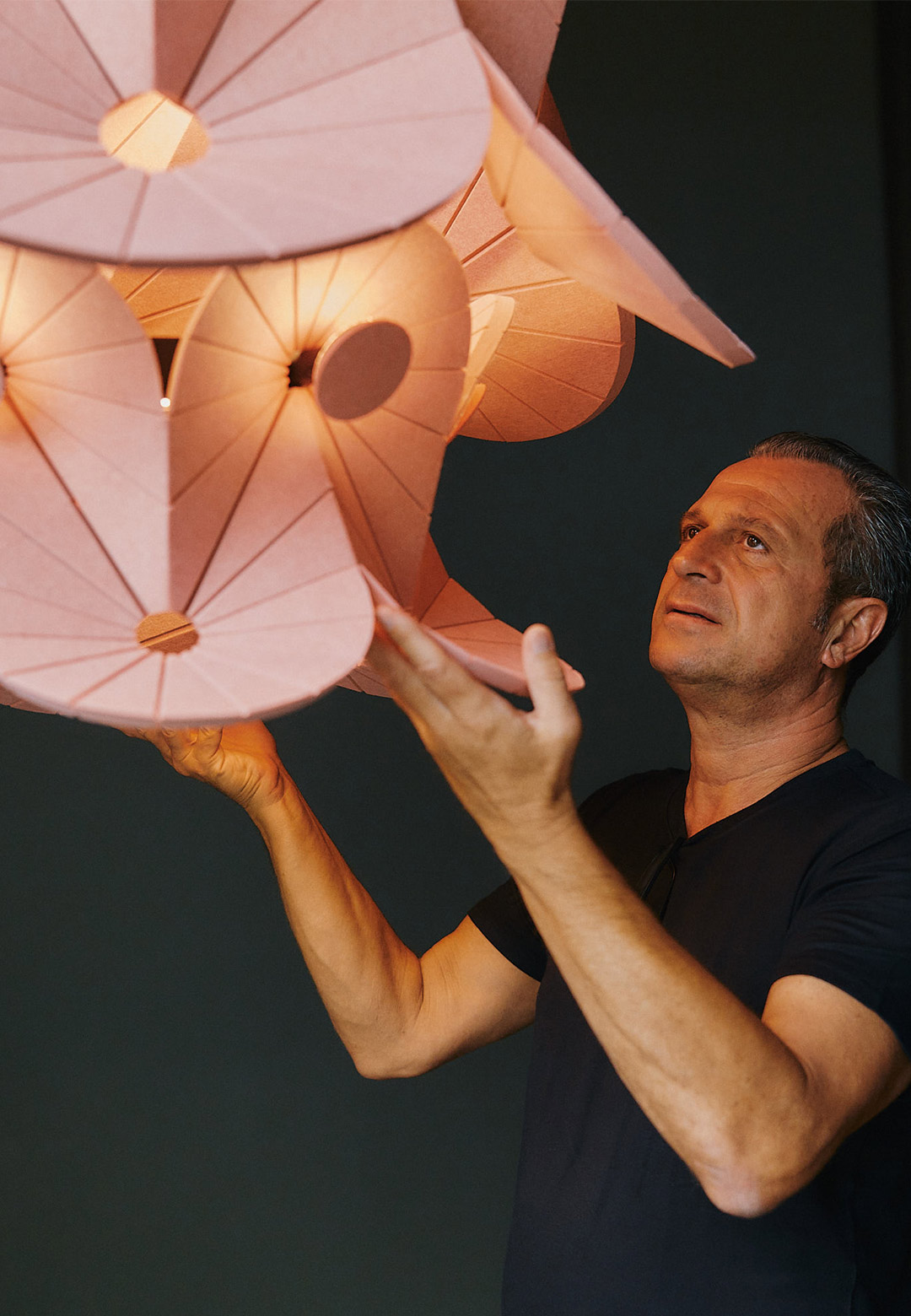 'Olo&iuml;d' by Impact Acoustic x atelier o&iuml; is a striking play of light and sound