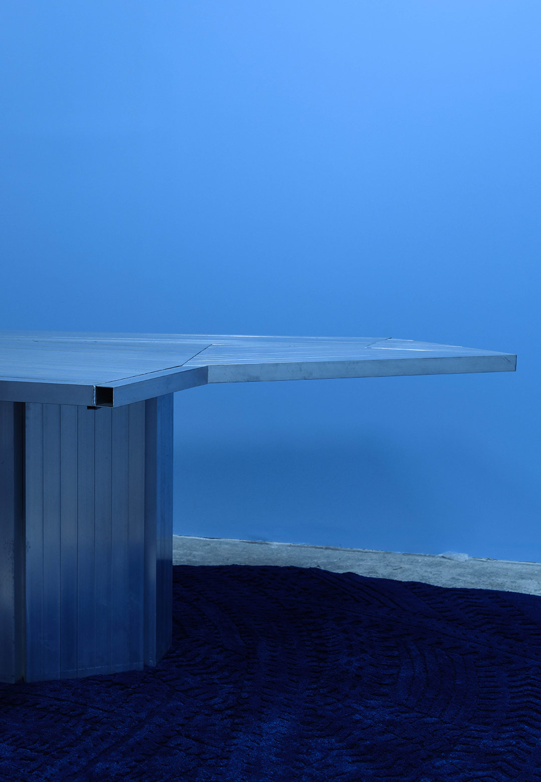 &lsquo;Blue Steel&rsquo; by GSL Gallery is a tribute to the influence of steel and aluminium in design