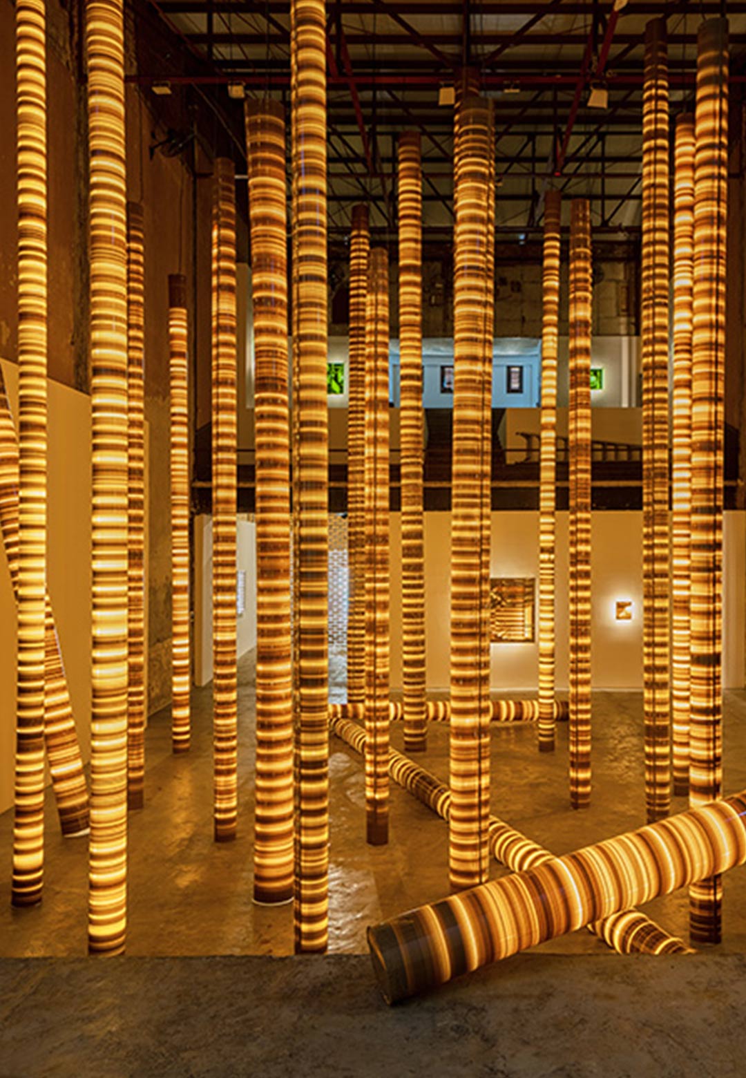 Osvaldo Gonz&aacute;lez uses adhesive tape and light to articulate his solo show, 'Estados'