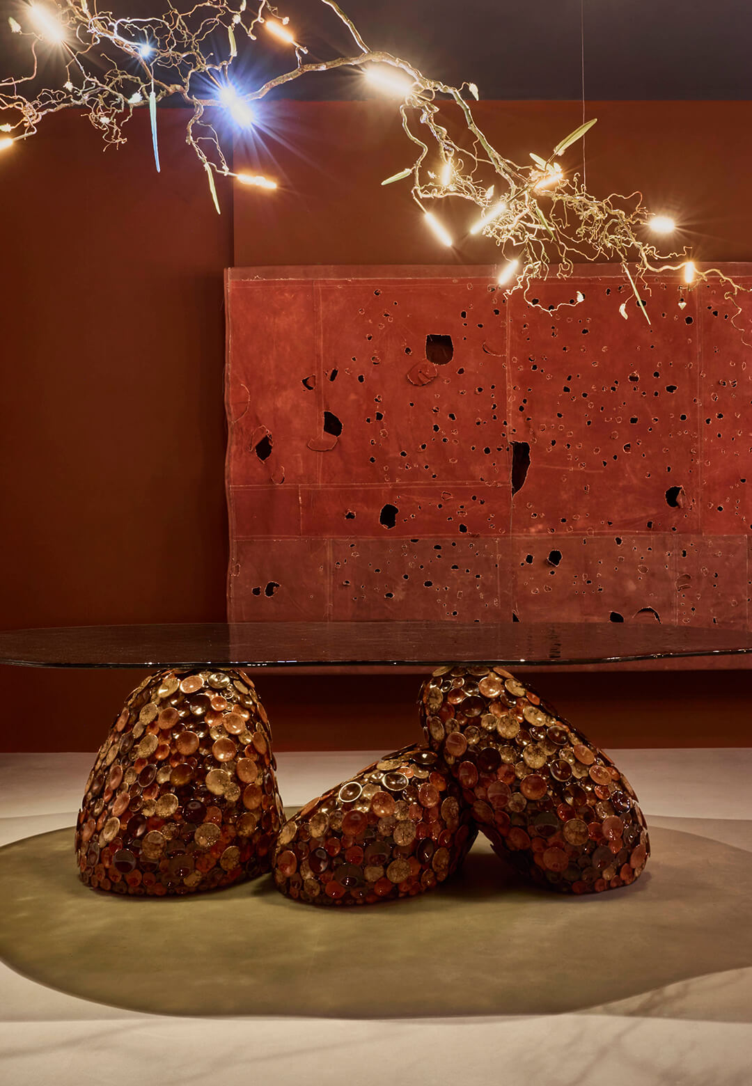 Nilufar presents Ex Terrā, highlighting the dichotomy between humans and nature