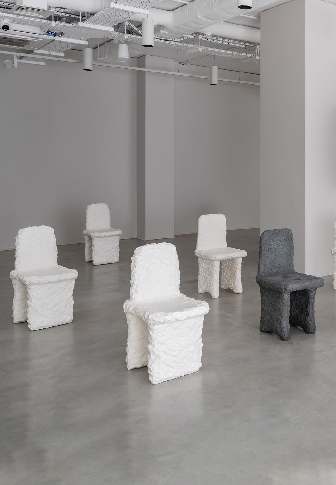 Max Lamb and 1882 Ltd. sculpt ceramic furniture for Crockery at Gallery FUMI