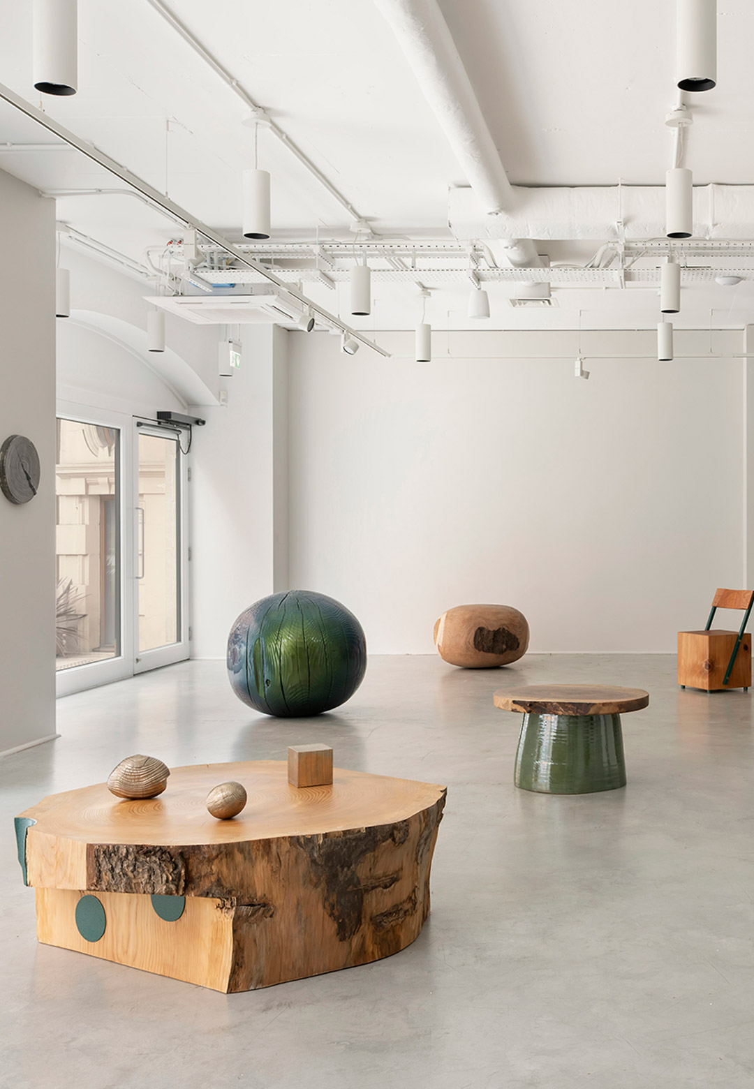 Jesse Schlesinger unveils designs shaped by the land and sea in Pacific at Gallery FUMI