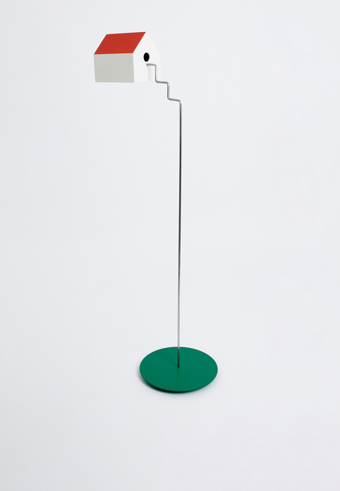 Il&middot;Lacions Design Gallery unveils seven exhibitions inspired by the idea of capsules