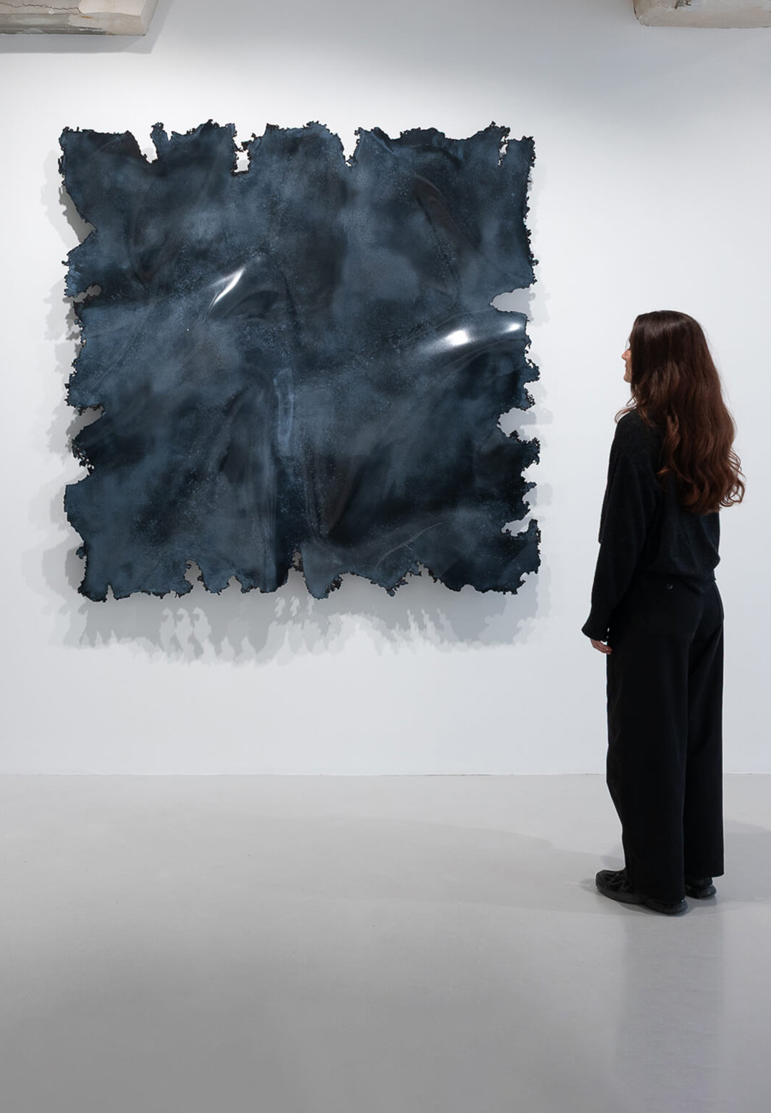 Arcangelo Sassolino navigates fragility and transformation with Aux abords du s&eacute;isme
