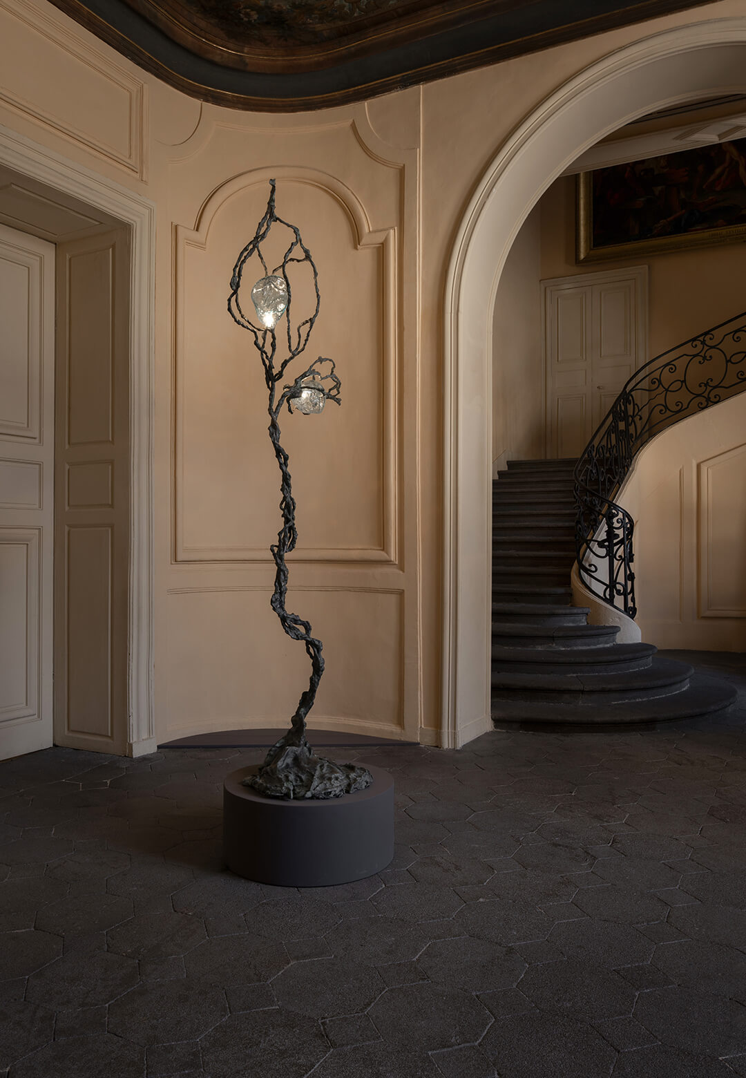 Galerie Philia presents &Eacute;milie Lemardeley's first museum show as Lumi&egrave;re Sculpt&eacute;e