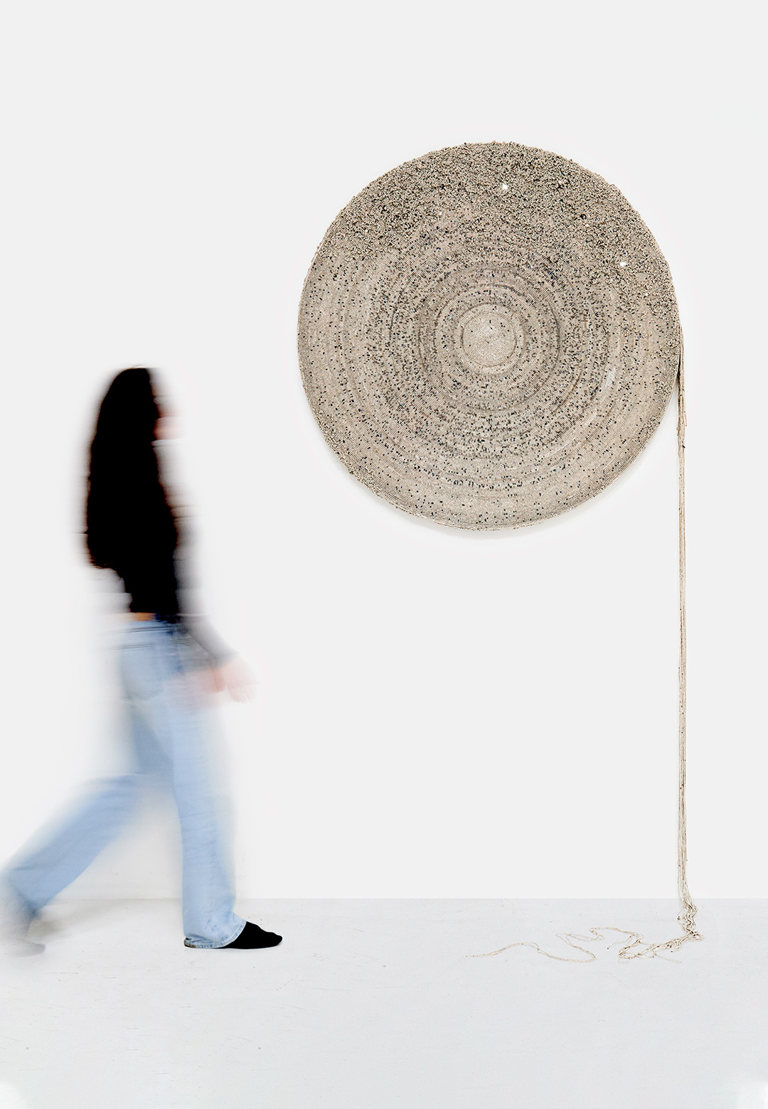 Kala by Simphiwe Buthelezi considers ways to measure a world beyond calculation