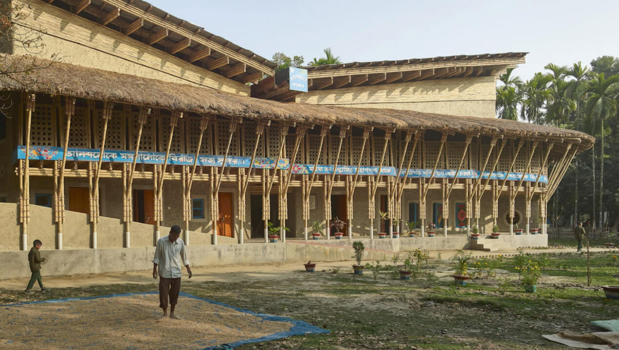 Anandaloy designed by Anna Heringer in Bangladesh | Anandaloy  | Anna Heringer | STIRworld